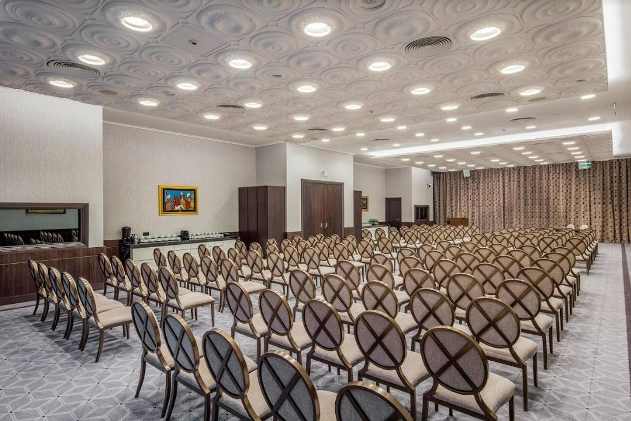 Hilton Podgorica Crna Gora Hotel Kültér fotó